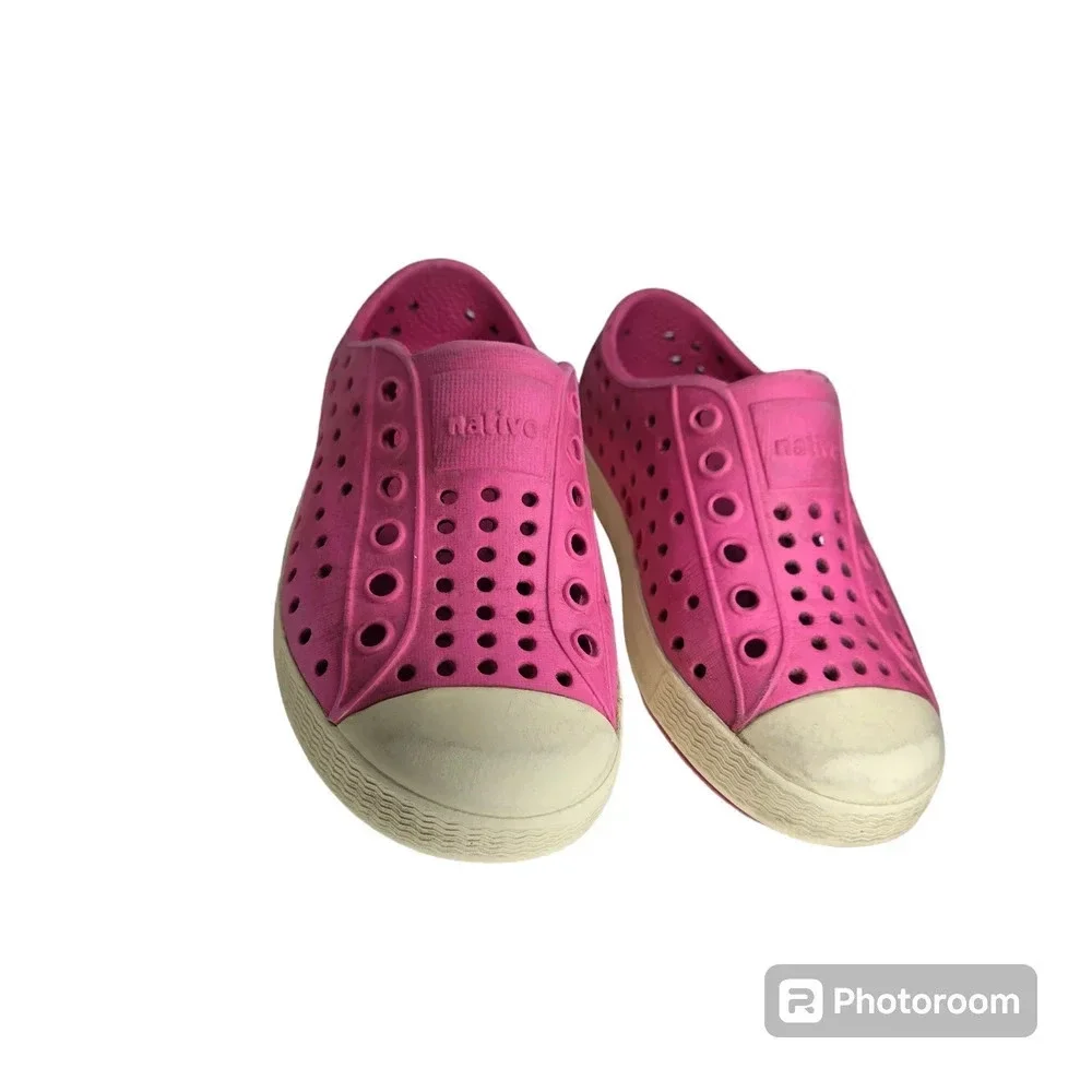 Native Pink Jefferson Slip-On Shoes‎
